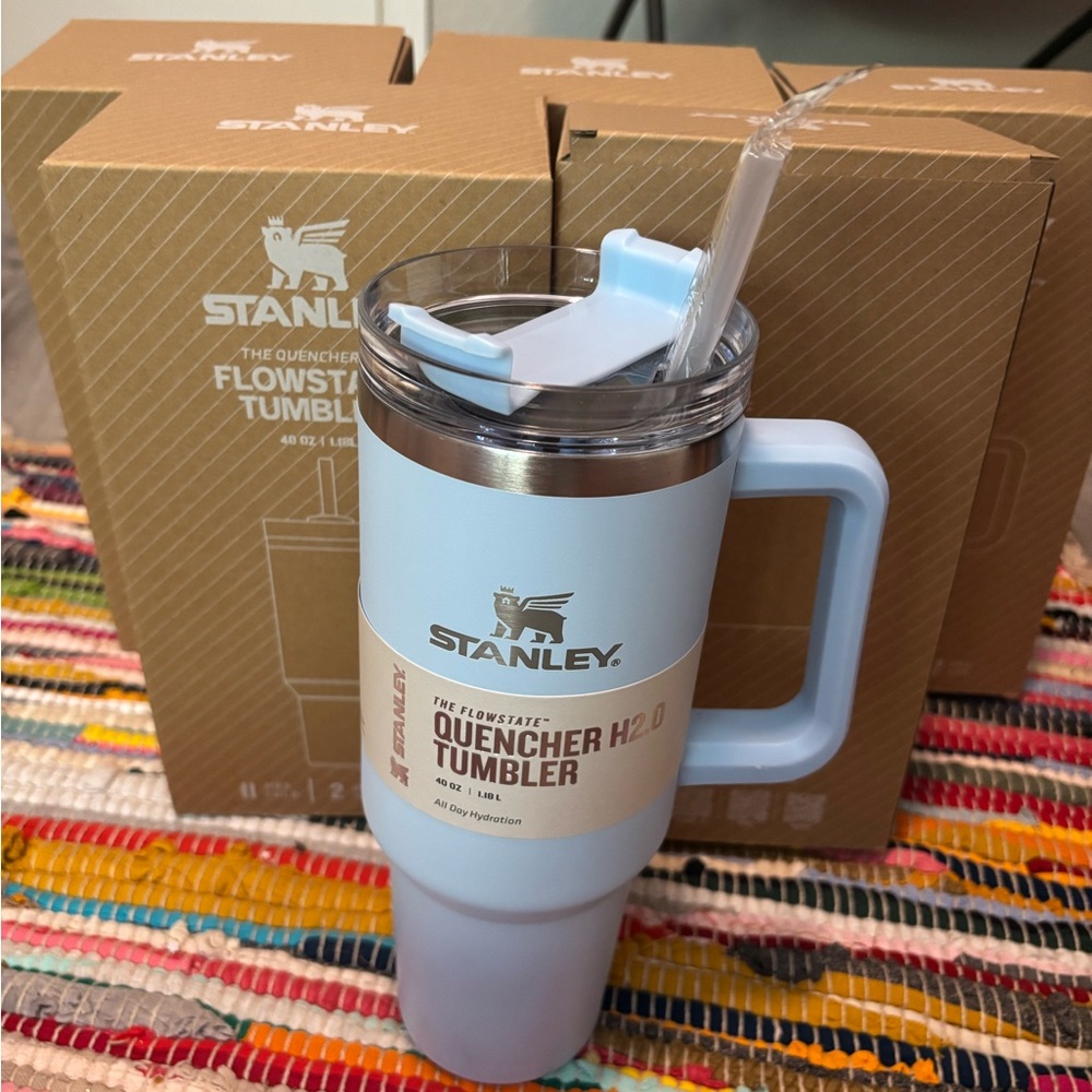 Stanley Quencher H2.0 Tumbler - Light Blue